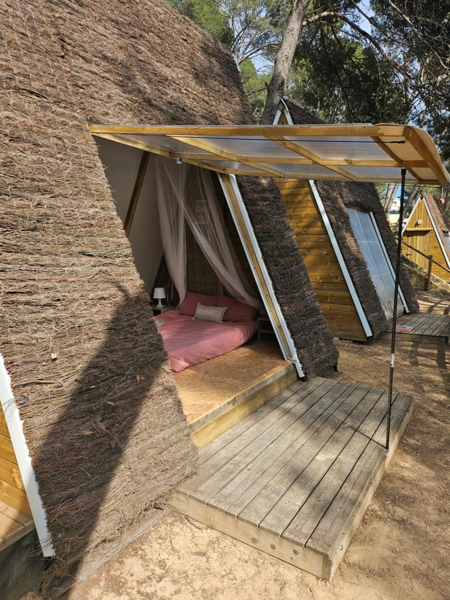 Glamping Lodge Estartit Л'Естартіт Екстер'єр фото